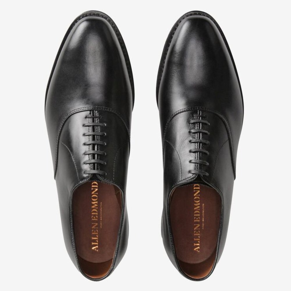Allen Edmonds Carlyle Plain-Toe Oxford - Black